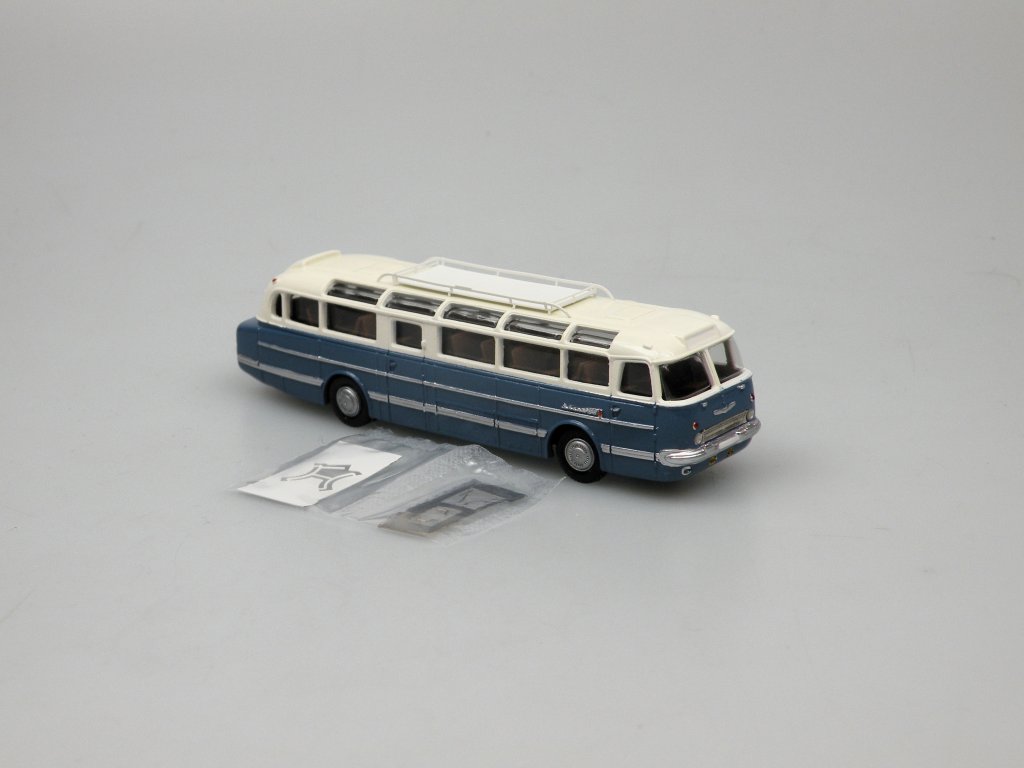 Ikarus 55 Intercity blau/weiss