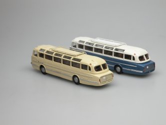 Ikarus 55 Intercity blau/weiss